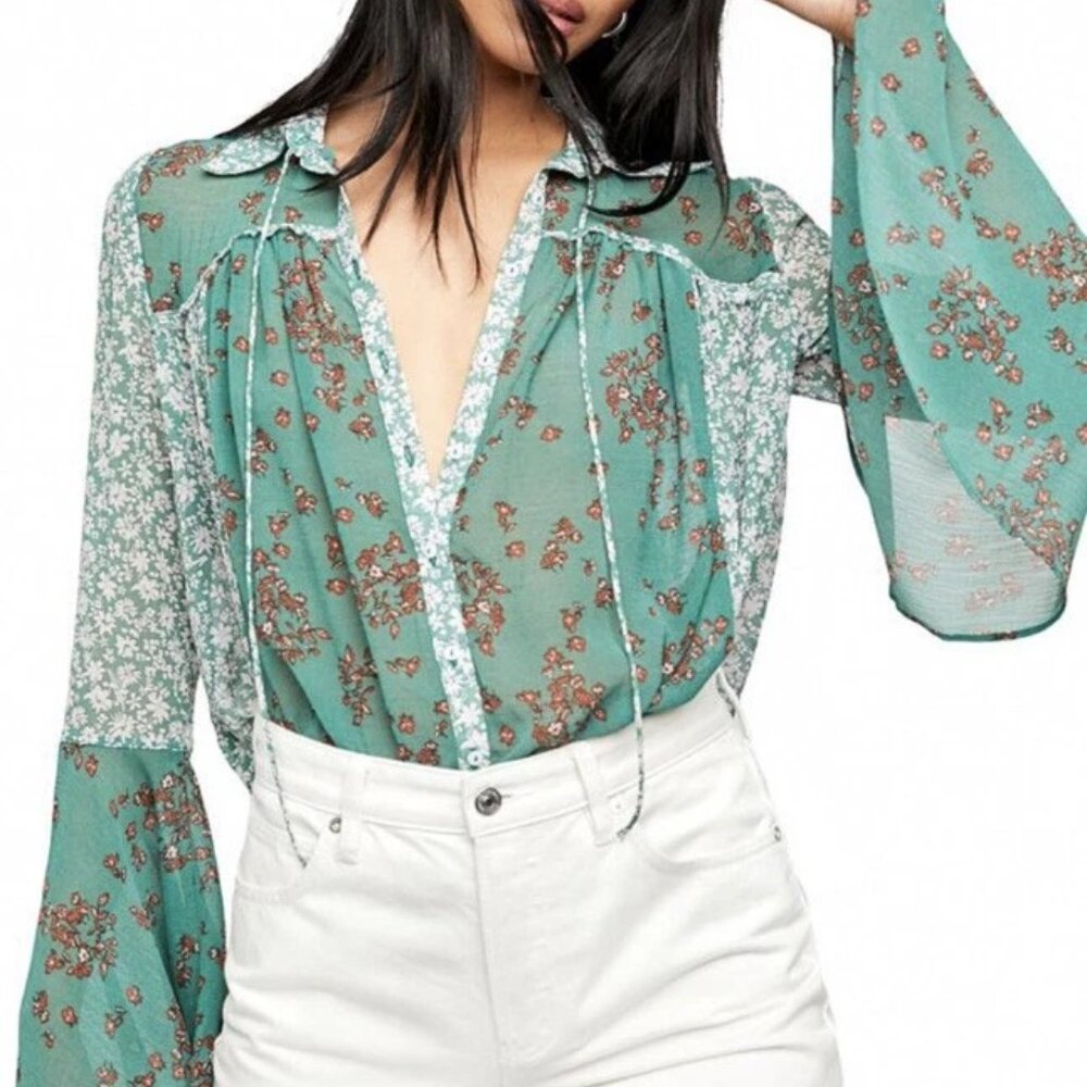 Free People Serena Floral Sheer Bell Sleeve Top in Emerald Combo. Size S. NWT.